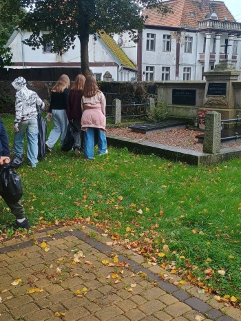 WhatsApp Image 2025-09-19 at 13.58.29.jpeg