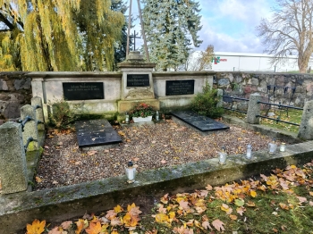 WhatsApp Image 2025-10-31 at 21.56.50.jpeg