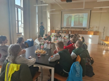 WhatsApp Image 2025-11-15 at 10.37.05 (4).jpeg