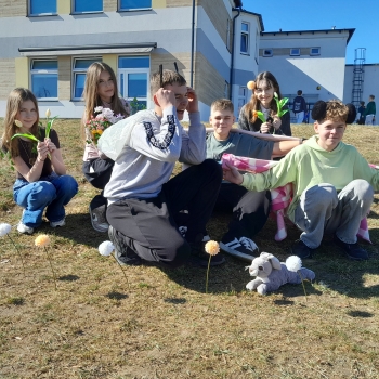 I dzień wiosny kl7 żywa łąka