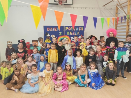 DZIEŃ POSTACI Z BAJEK