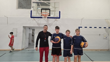 GMINNE IGRZYSKA DZIECI W KOSZYKÓWCE 3X3