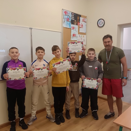 APEL - NAJLEPSI UCZNIOWIE