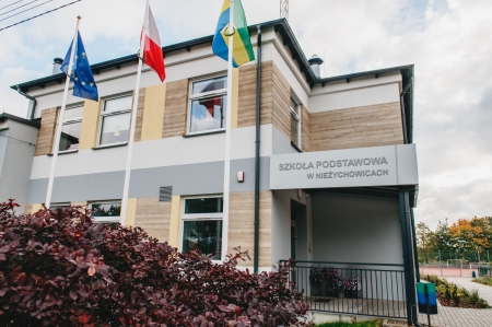 NASZA SZKOŁA W OBIEKTYWIE TOMCZAK FOTO!
